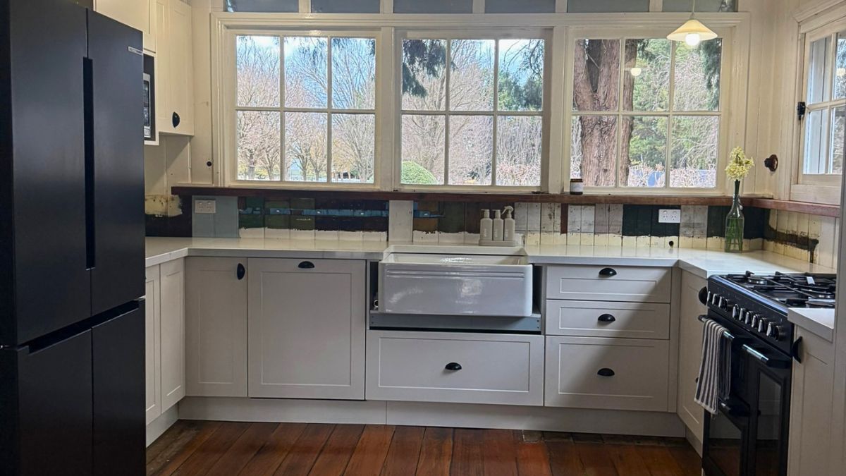Our Country Kitchen Renovation – Finally Starting to Feel Like Home
